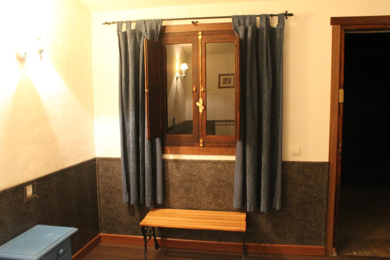 Hotel Rural Puerta De Monfrague Вильяреаль-де-Сан-Карлос Экстерьер фото